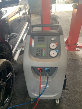 Incarcare freon auto